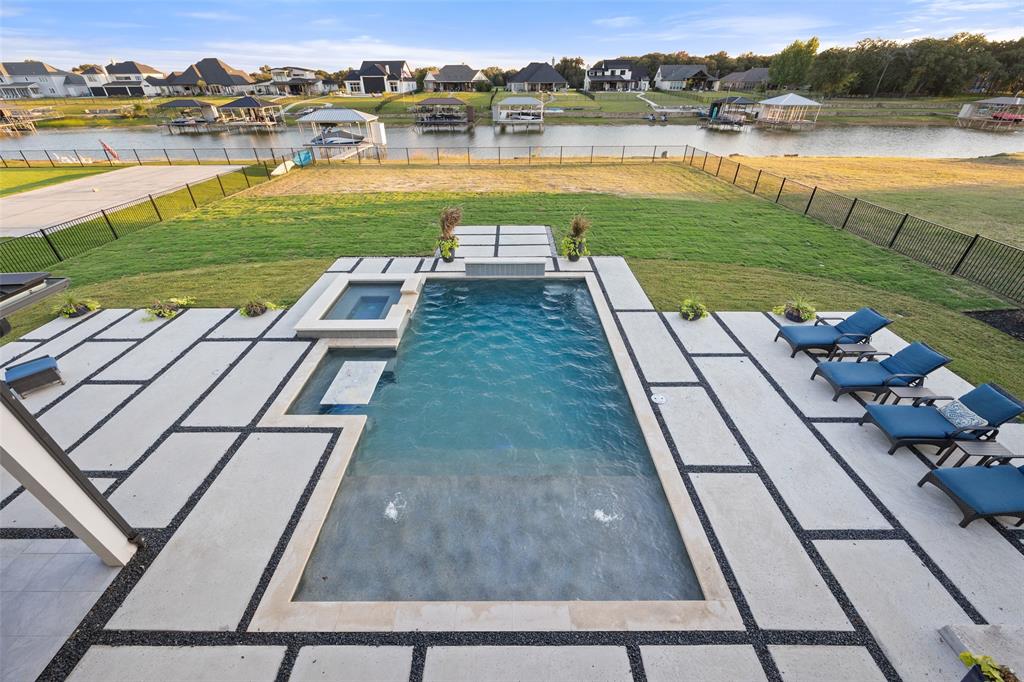 Laguna Bay - Residential