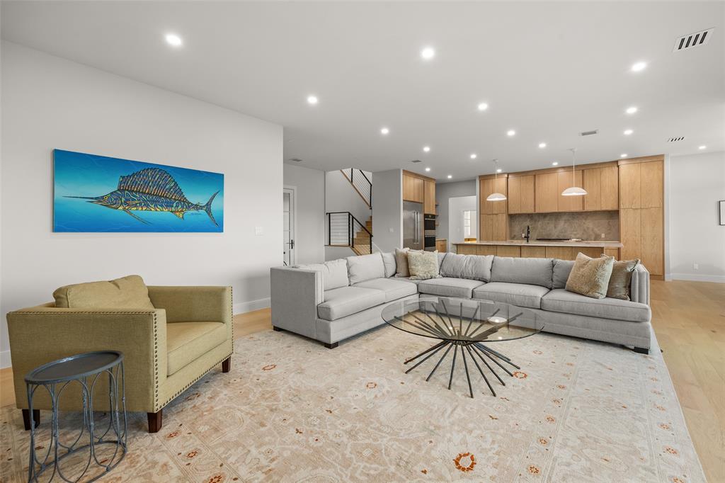 Laguna Bay - Residential