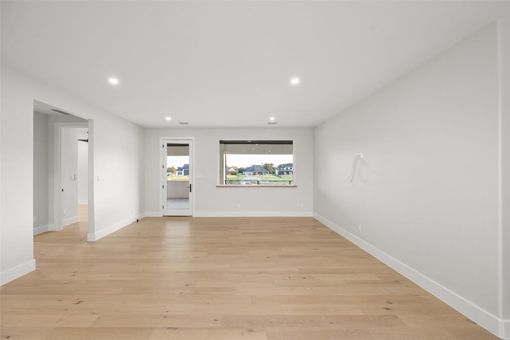 Laguna Bay - Residential