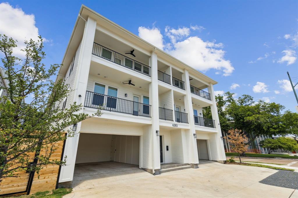 DANNELLYS SUMMIT HILL - Residential Income