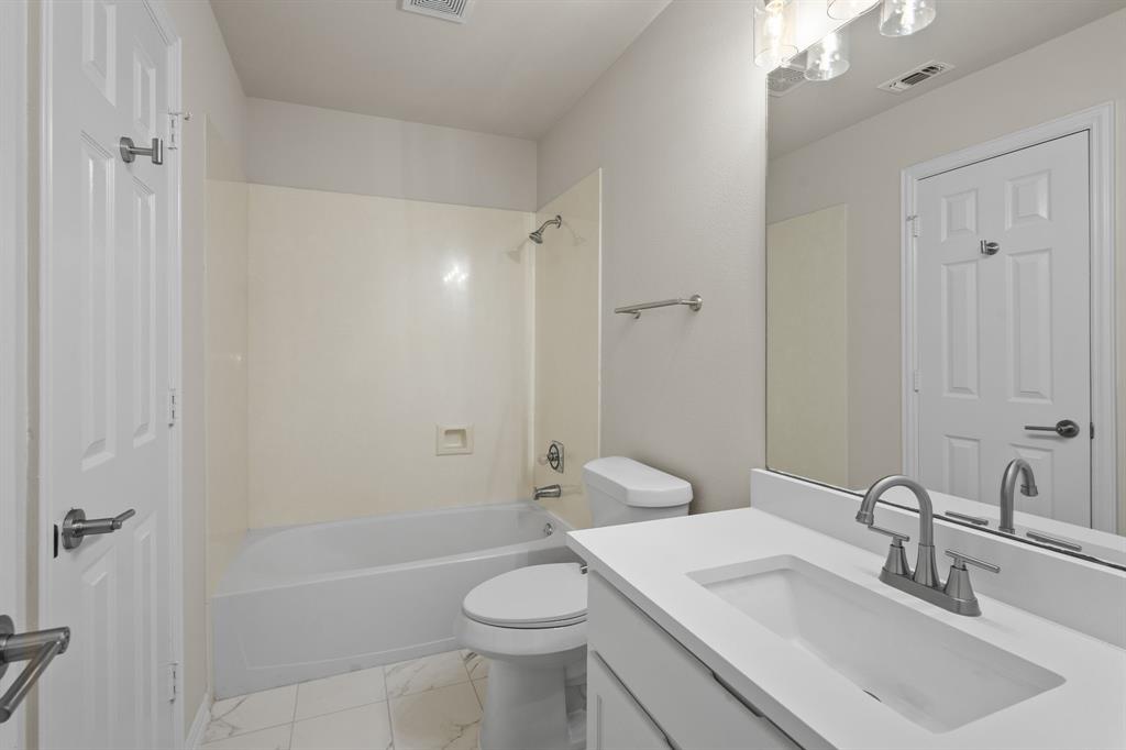 Village Of Eldorado Ph V - Residential