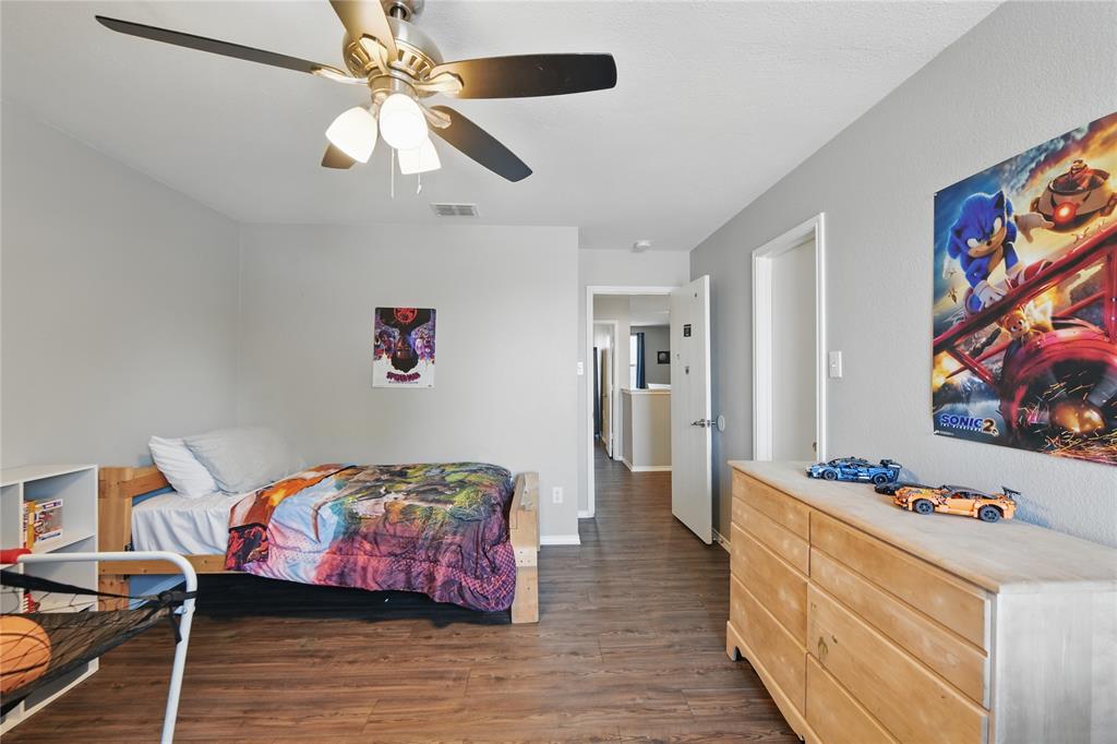 Fort Worth, Texas 76247, United States, 5 Bedrooms Bedrooms, ,3 BathroomsBathrooms,Residential,Active,131019