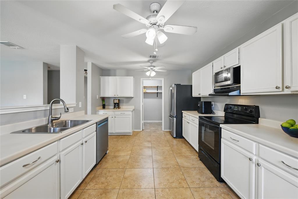 1833 Ramada Trail
