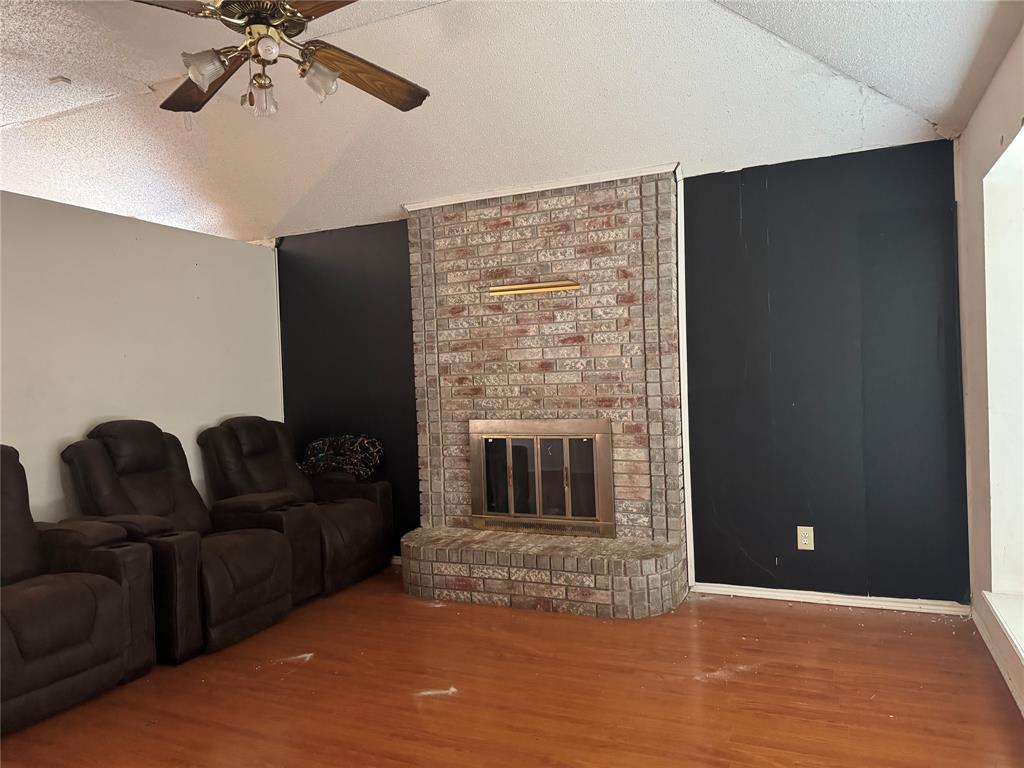 900 Cornfield Drive