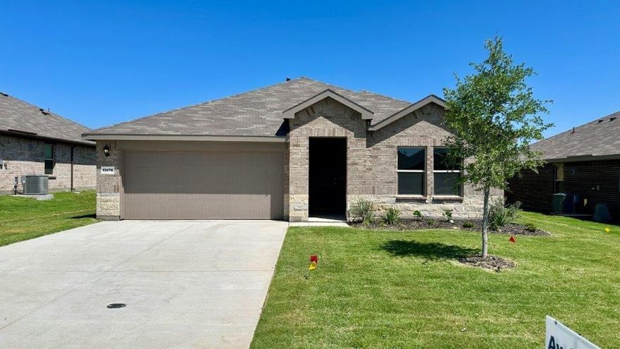 COMPLETE and MOVE-IN READY NOW!! D.R. HORTON is EXCITED TO SERVE AS YOUR HOME BUILDER in the fabulous CRESSON ESTATES community in CRESSON and GRANBURY ISD! Large Single Story 4 BEDROOM Texas Cali floorplan-Elevation B. Open concept with spacious Living, Dining and large Chef's Kitchen complete with seating Island, Granite Countertops, Stainless Steel Appliances, gas Range, and walk-in Pantry. Partial split Bedroom arrangement with luxurious main Bedroom, wide Vanity, 5 foot over sized shower and walk-in Closet. Tiled Entry, Hallways and Wet areas, plus Home is Connected Smart Home Technology Pkg. Covered front porch and back Patio, 6 foot stained wood fenced Backyard. Gas Tankless Water Heater, Landscape Pkg with full sod and Sprinkler System and more! Near Fort Worth, Benbrook, and Granbury - Just off 171 - Take a drive to Benbrook and enjoy golf, fine dining, or shopping. Visit Benbrook Lake, take a trail ride, see the Brazos River, or explore Lake Granbury!
