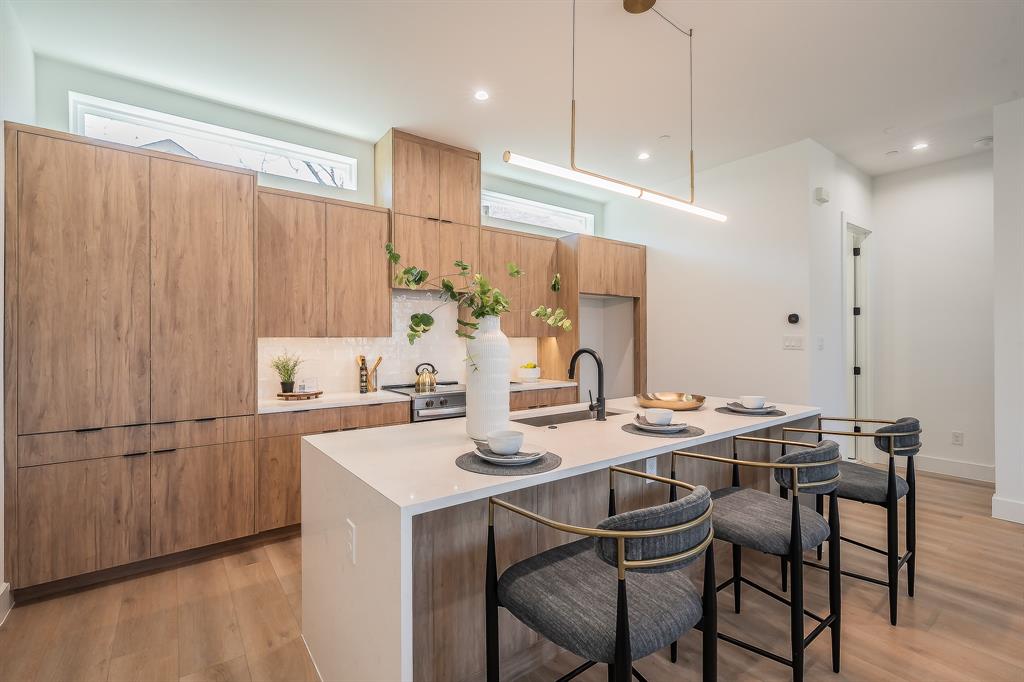 East Columbia Place - Residential