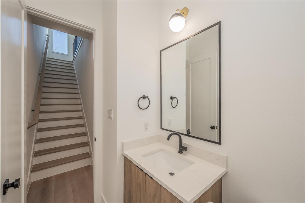 East Columbia Place - Residential