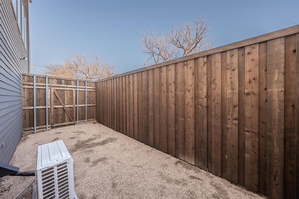 East Columbia Place - Residential