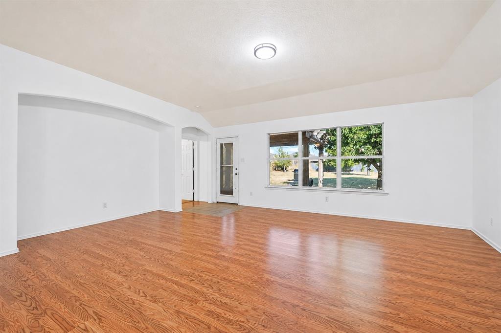 317 Long Prairie Drive