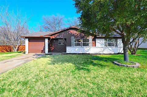 A home in Farmers Branch