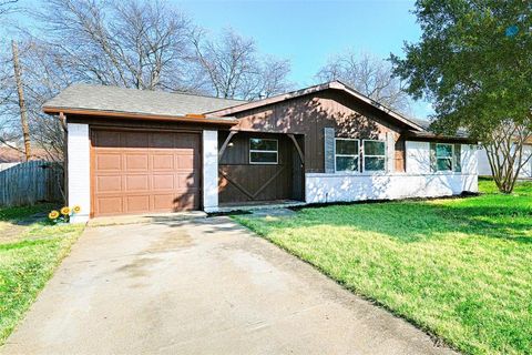 A home in Farmers Branch