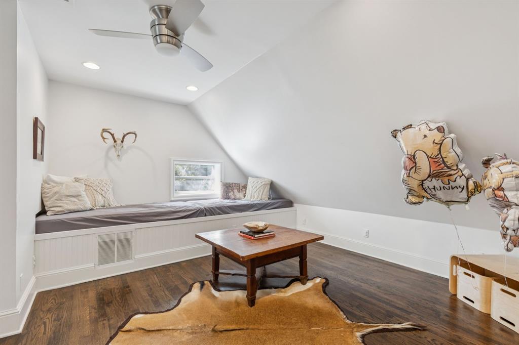 Forest Hills - Residential