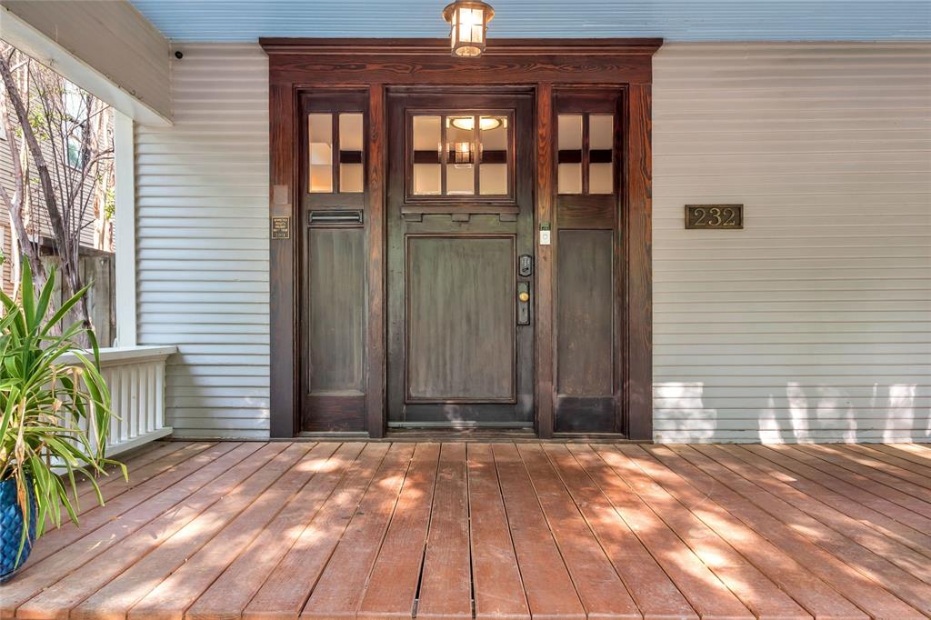 Winnetka Heights - Residential