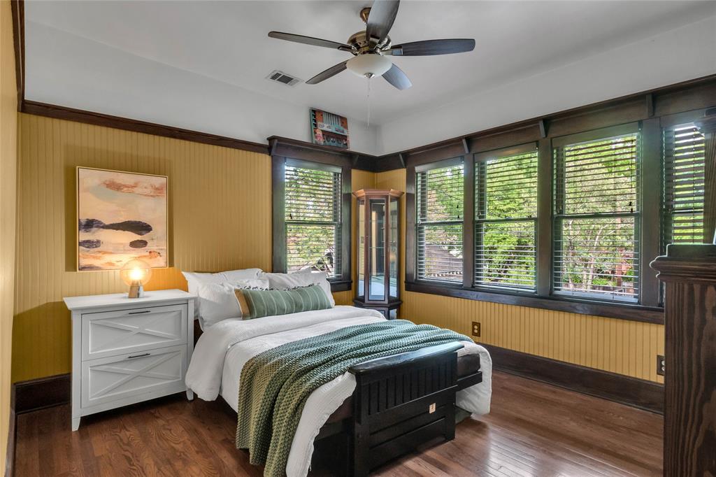 Winnetka Heights - Residential