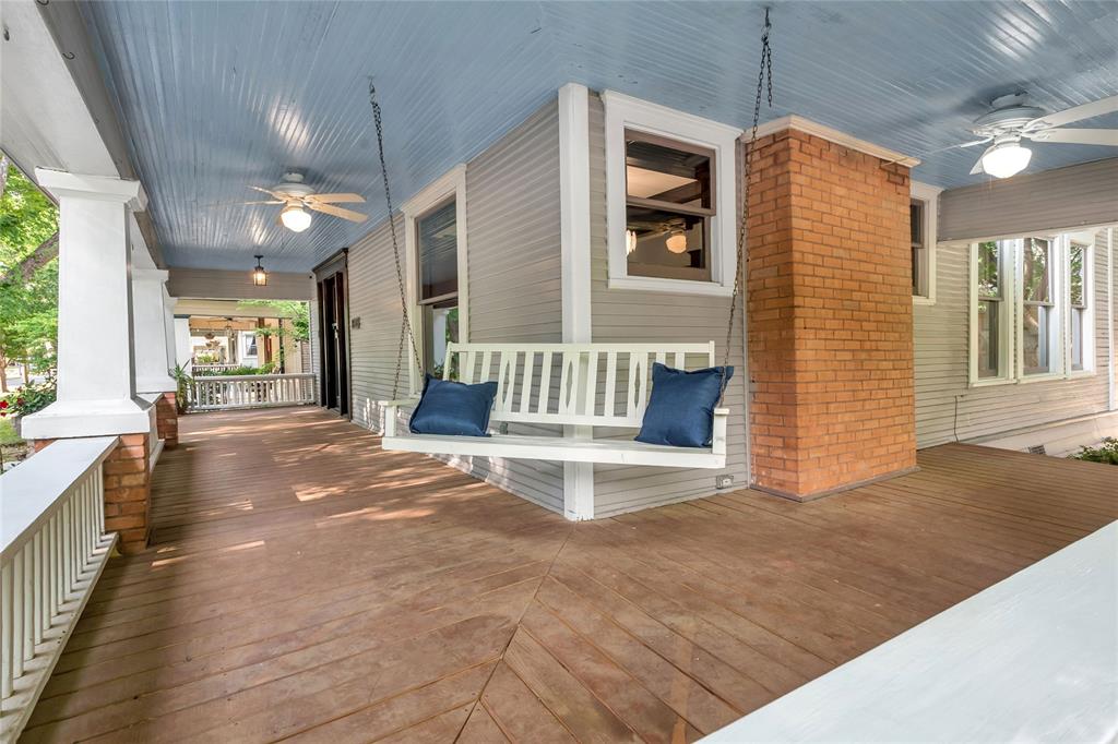 Winnetka Heights - Residential