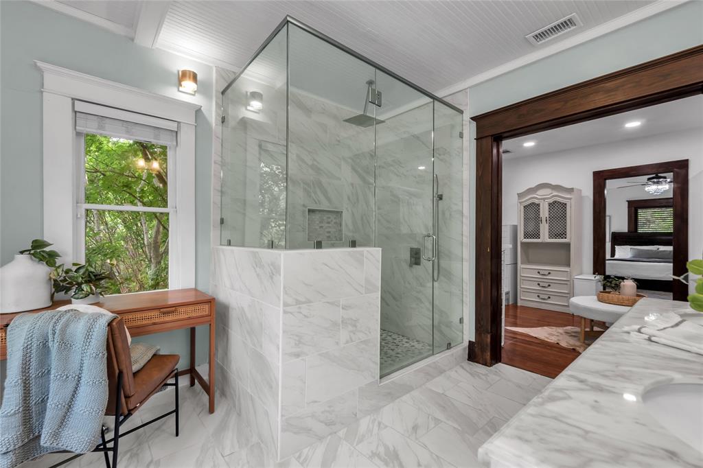 Winnetka Heights - Residential