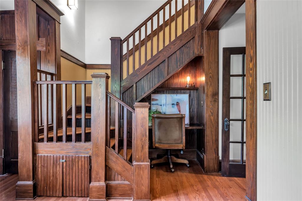 Winnetka Heights - Residential