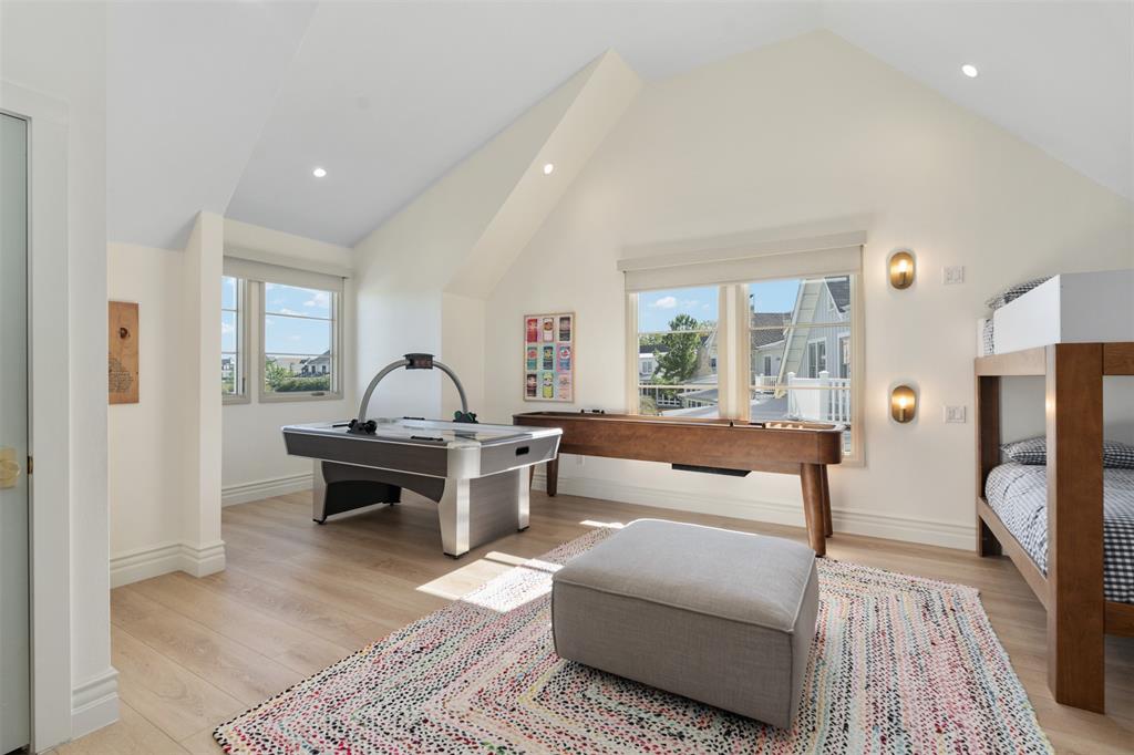 Long Cove - Residential