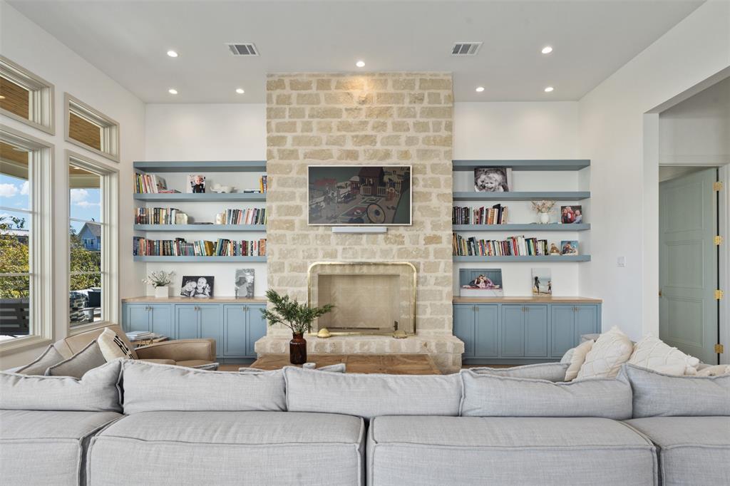 Long Cove - Residential