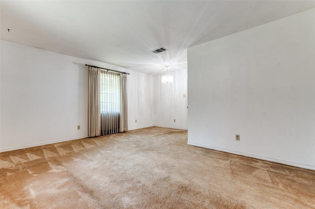 9935 Knoll Krest Drive