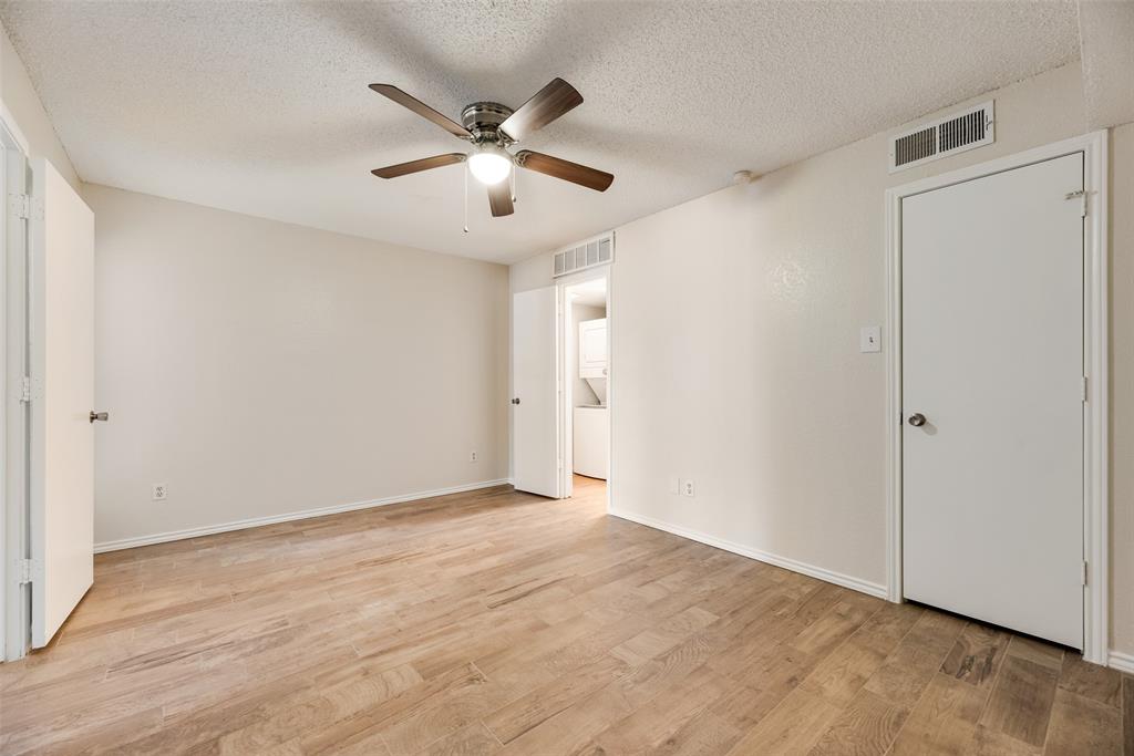 University Park Condo - Residential