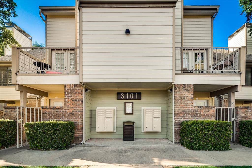 University Park Condo - Residential