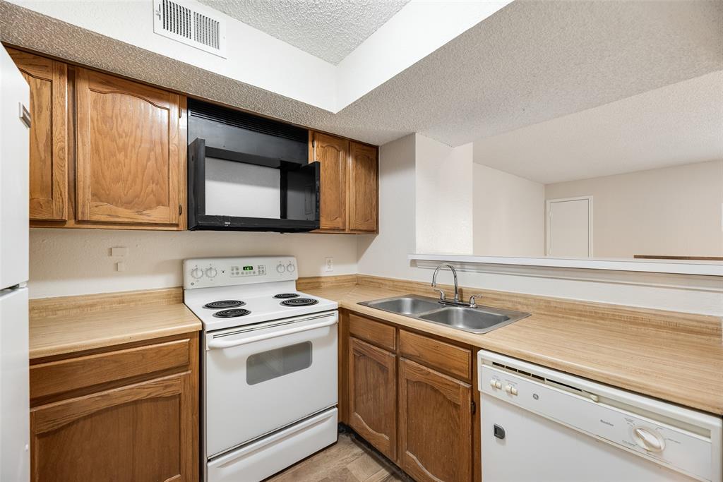 University Park Condo - Residential