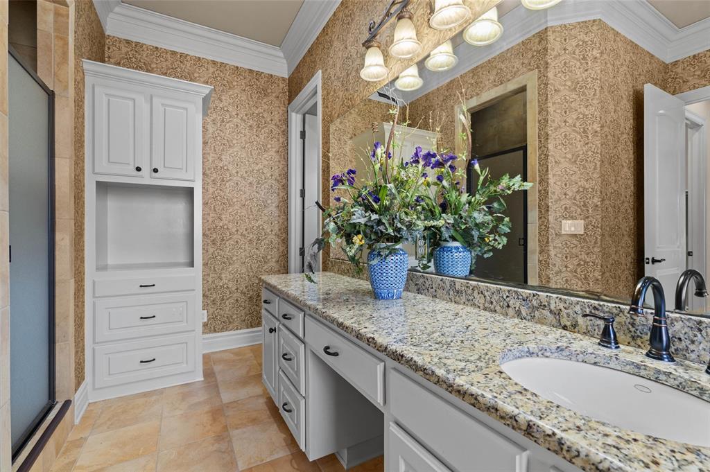 Lakeside On Long Lake - Residential