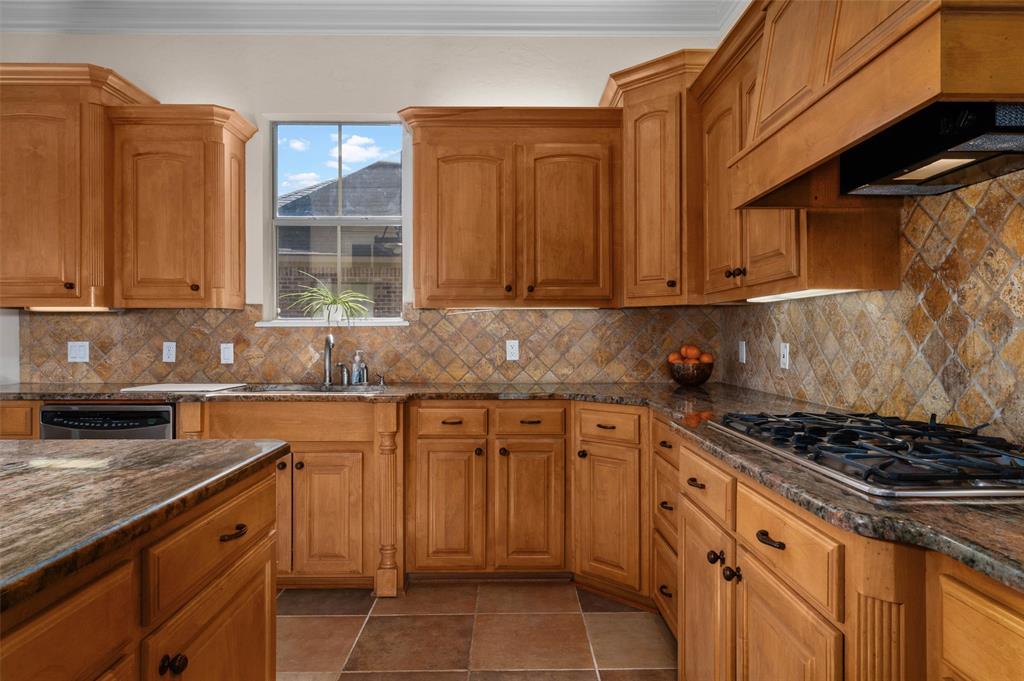 Lakeside On Long Lake - Residential