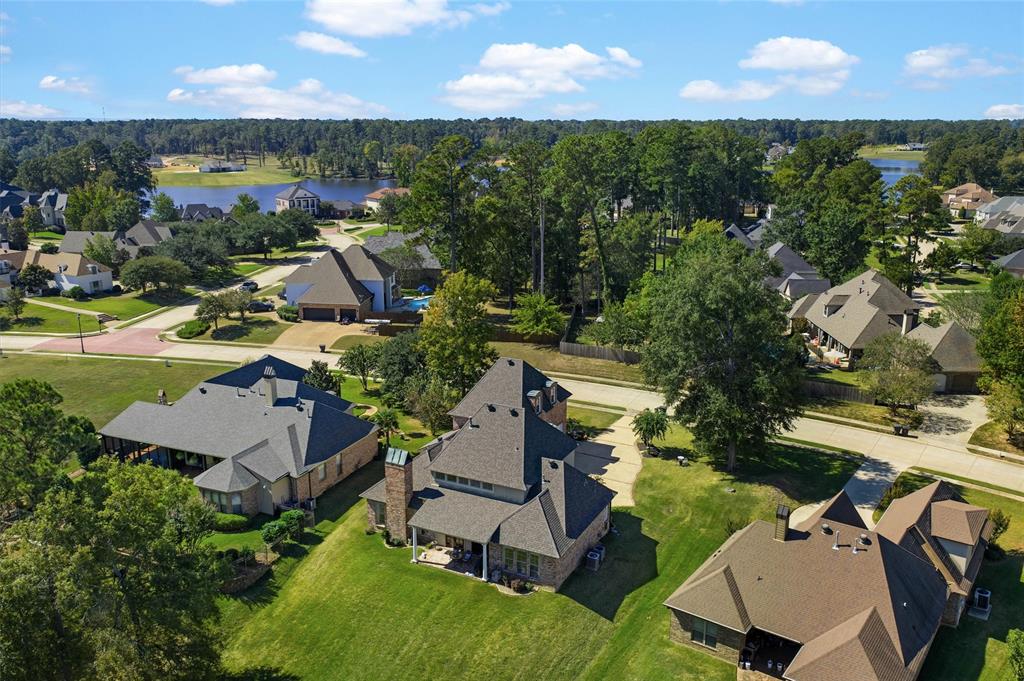 Lakeside On Long Lake - Residential