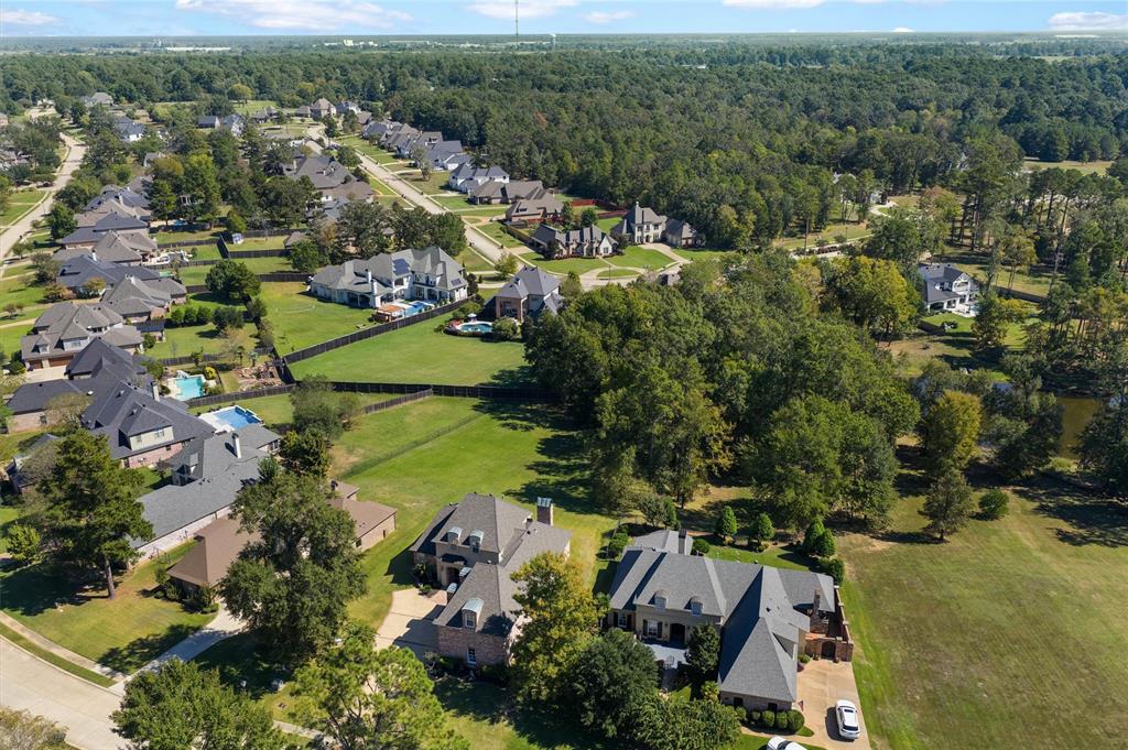 Lakeside On Long Lake - Residential