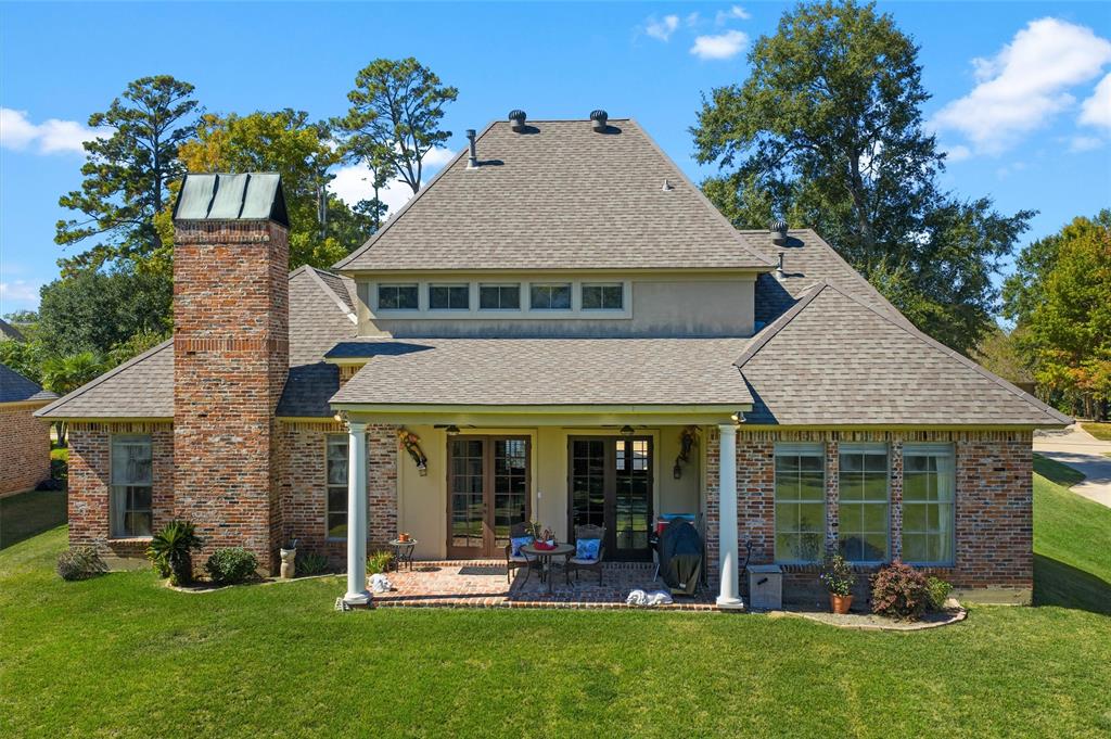 Lakeside On Long Lake - Residential