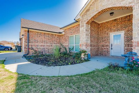 A home in Mabank