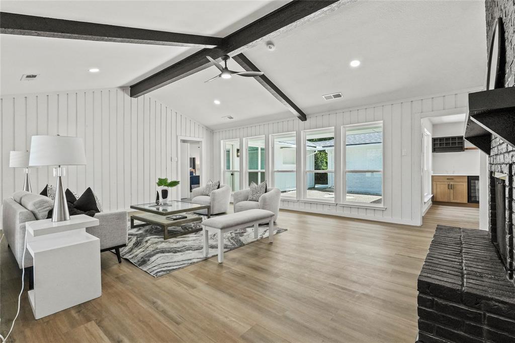 2921 Deep Valley Trail