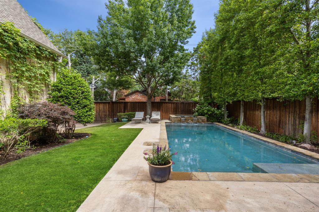 Caruth Hills - Residential