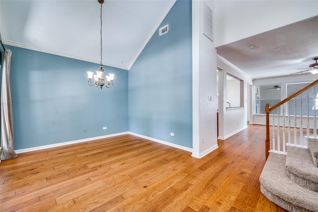 1607 Woodstream Lane