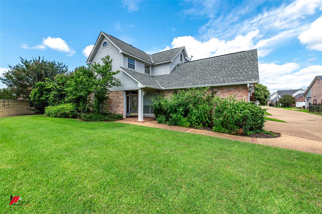 3635 Greenacres Place Drive 350