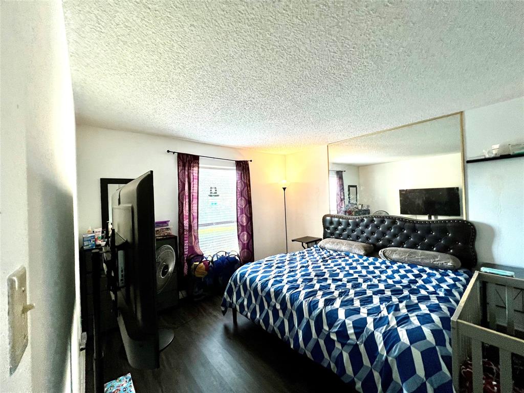 Cambridge Condos Ph 01 03 - Residential