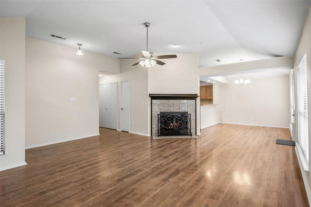 3809 Suffolk Lane