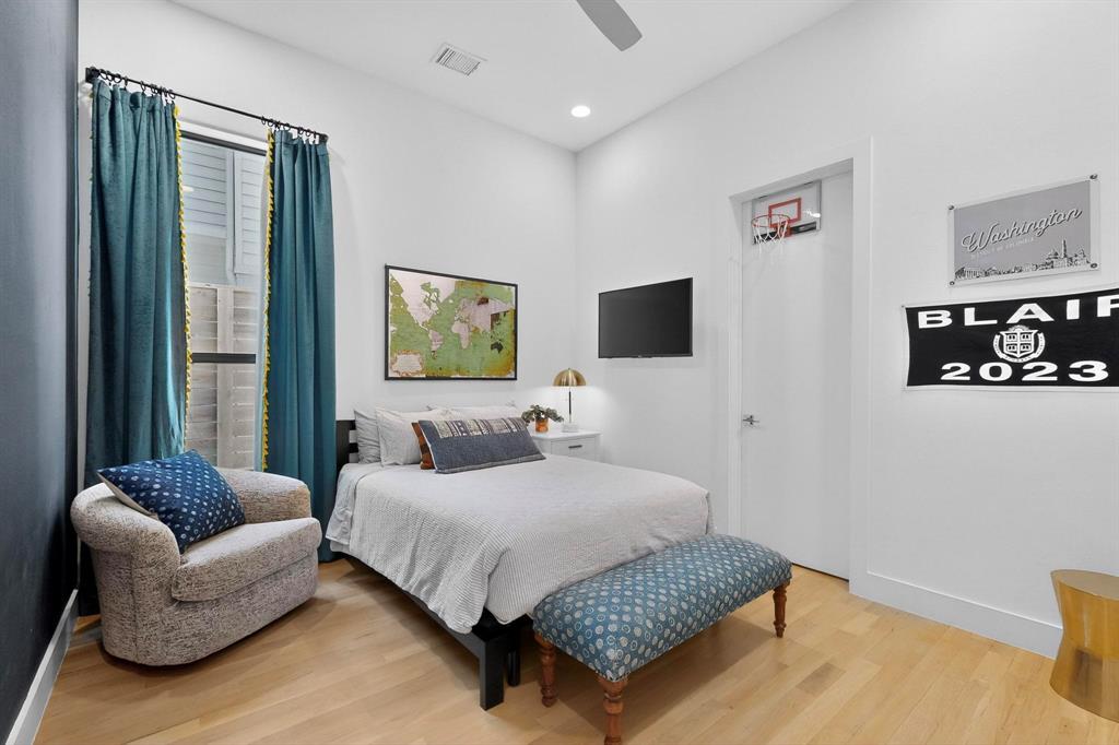 Pasadena - Residential