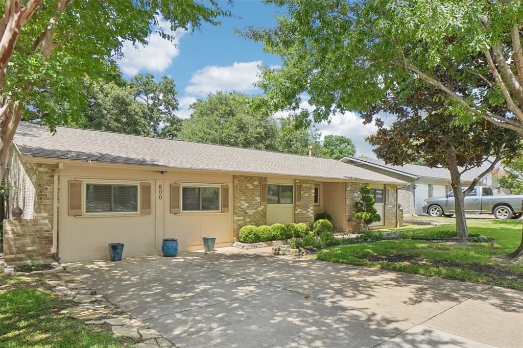 800 Shelmar Drive