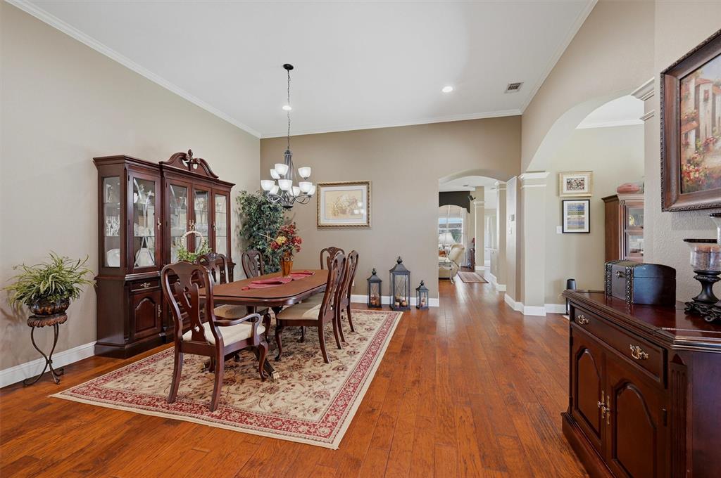 3004 Palmdale Drive