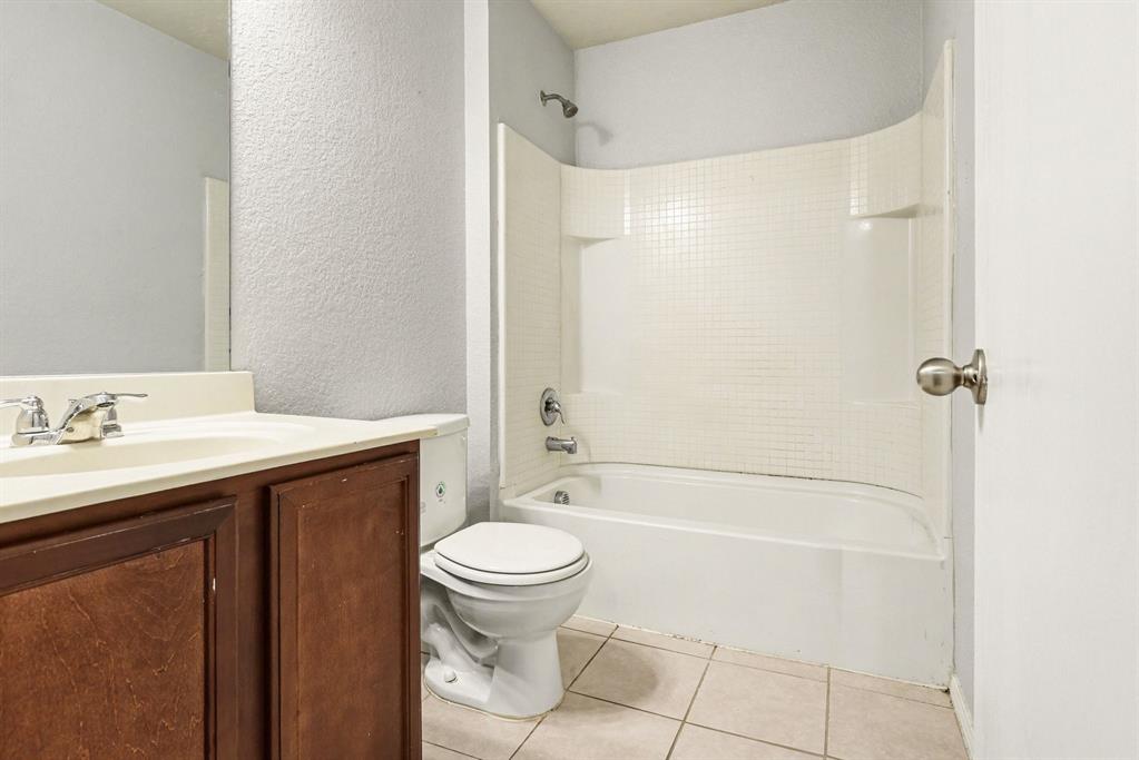 Creekside Estate - Residential