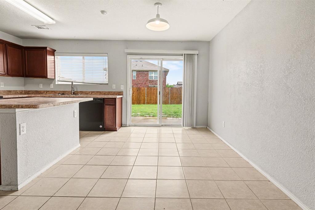 Creekside Estate - Residential