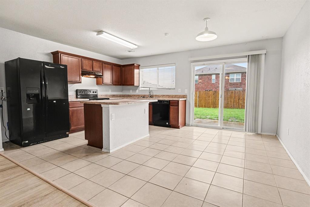 Creekside Estate - Residential