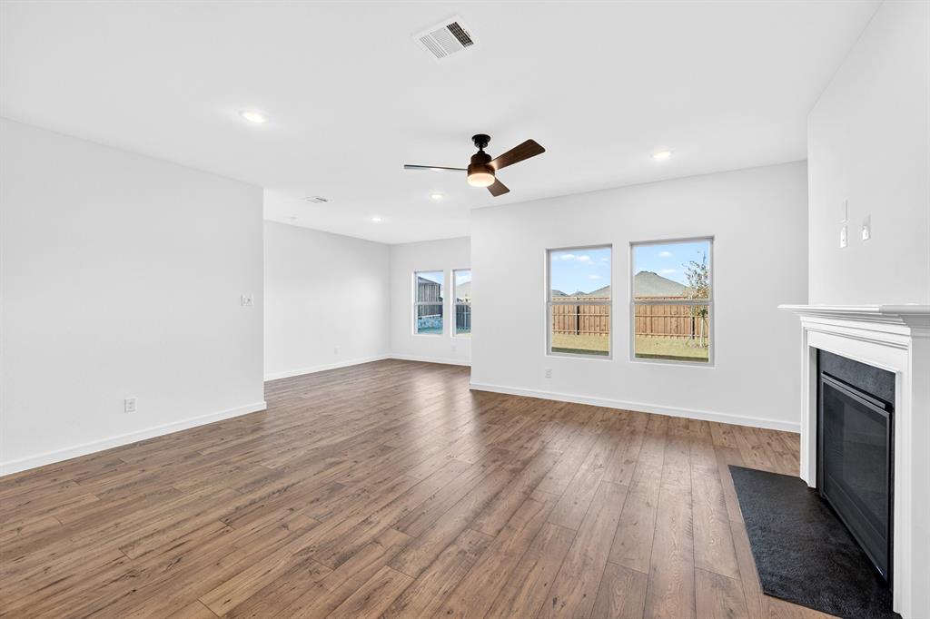 1313 Richardson Street