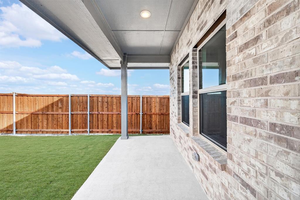 Noble Ridge - Residential