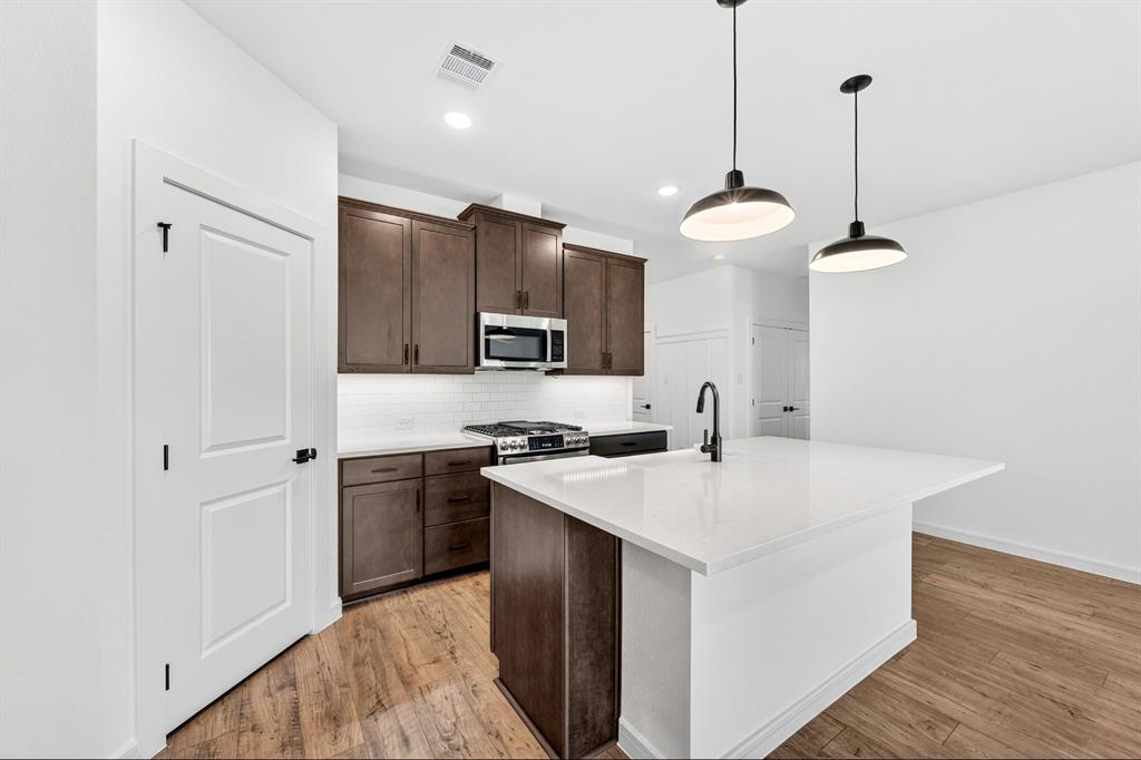 Noble Ridge - Residential