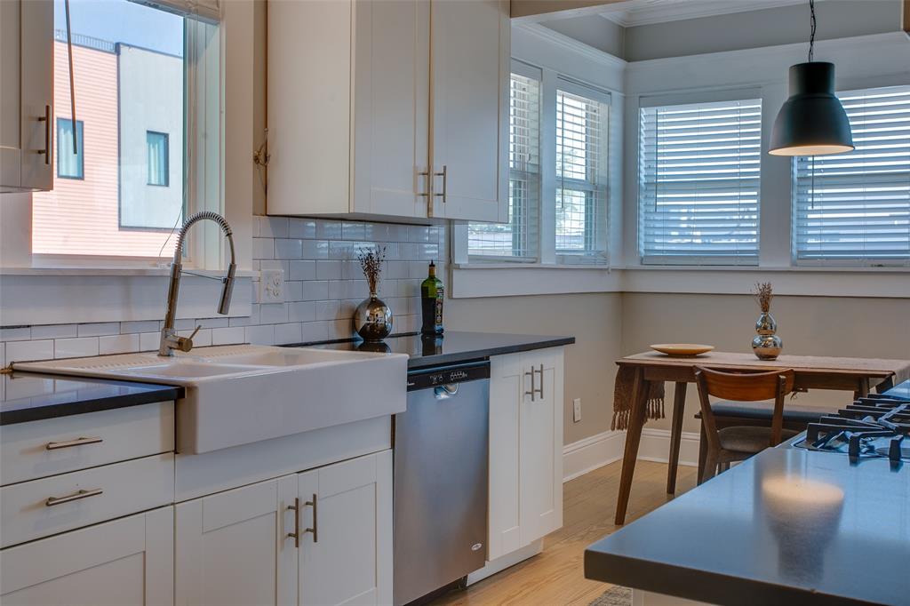 Dallas Land & Loan 02 - Residential