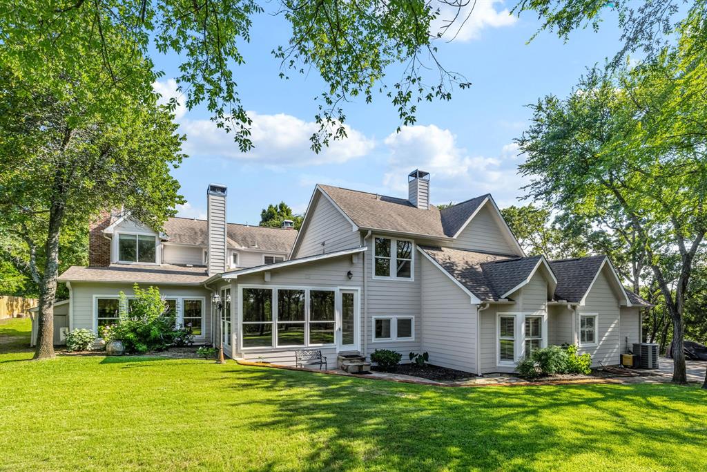 1020 Oak View Drive